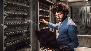 Server backup: Types, methods and building a backup strategy